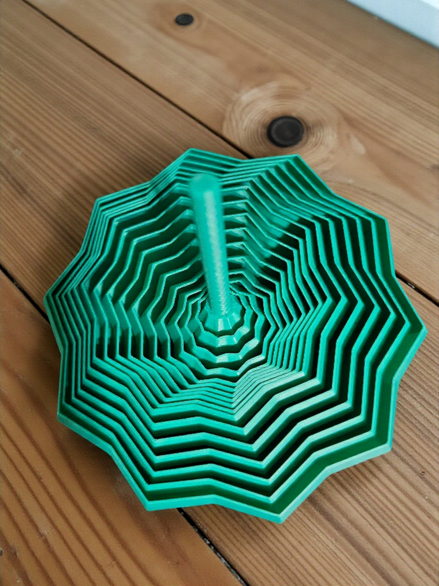 Fidget Star with Handle – Hypnotic Visual Stress Relief